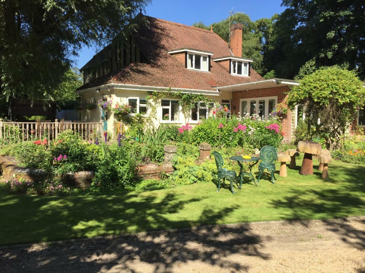 Kingswood Cottage Lyndhurst Exterior photo